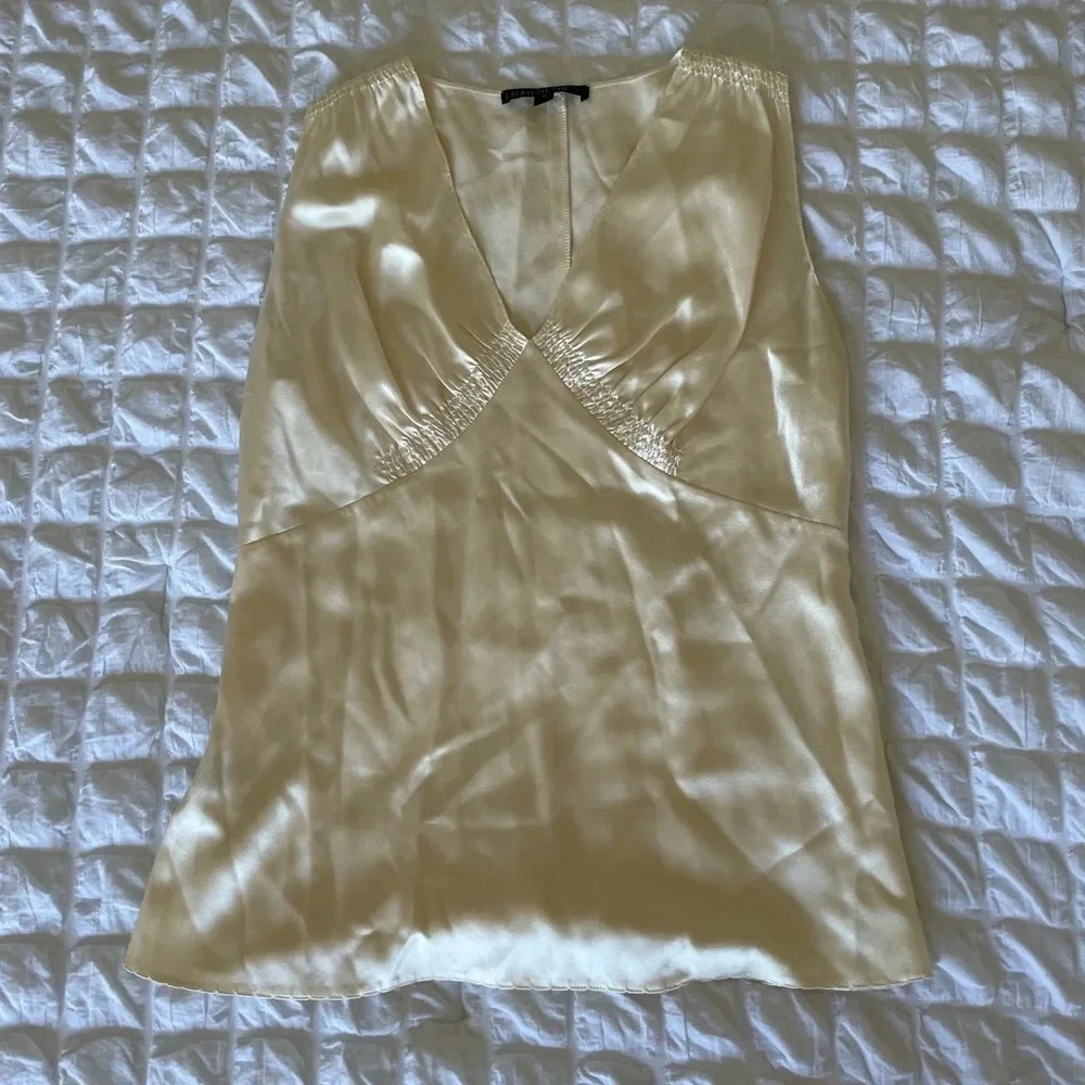 Lafayette 148 New York satin silk blouse